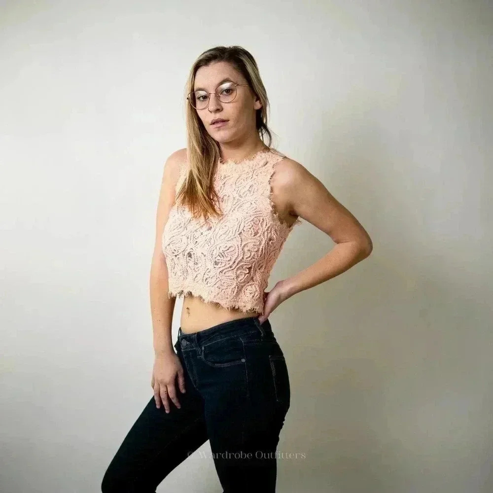 Blush Rose Pink Eyelash Woven Crochet Lace Cropped Tank Top - M - Picture 5 of 5